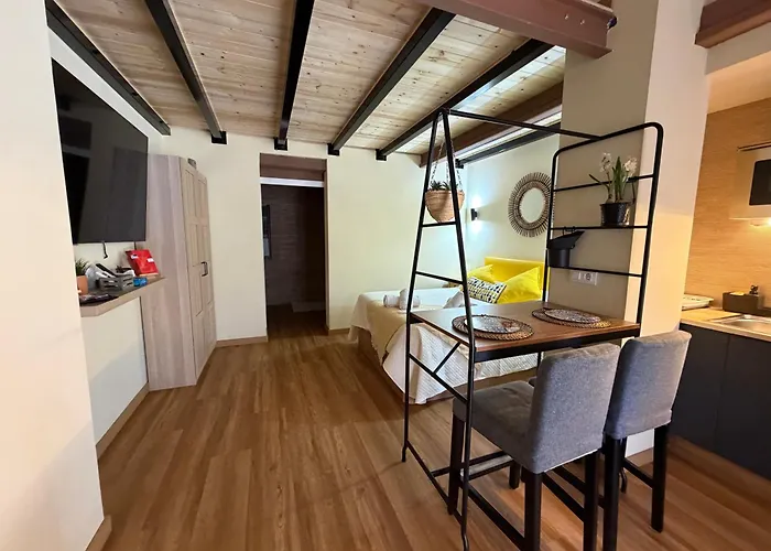 Apartment 2 Port